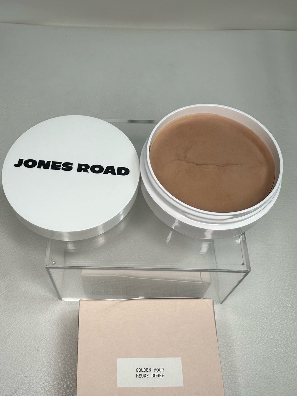 Jones Road Golden Hour Tinted Balm — Warm Tan